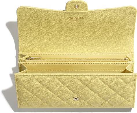 chanel grained calfskin wallet.